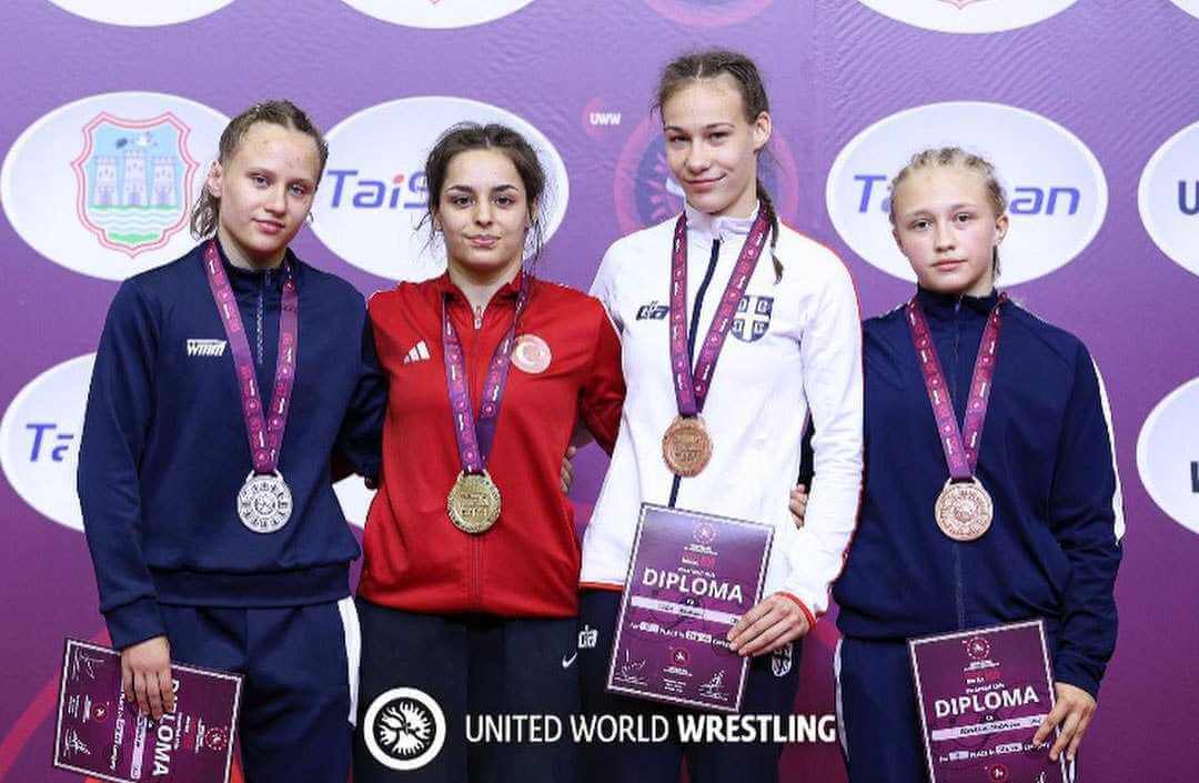 Могилевчанка завоевала «серебро» на первенстве Европы по борьбе