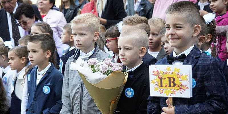 Линейки ко Дню знаний в школах и гимназиях Беларуси пройдут 2 сентября