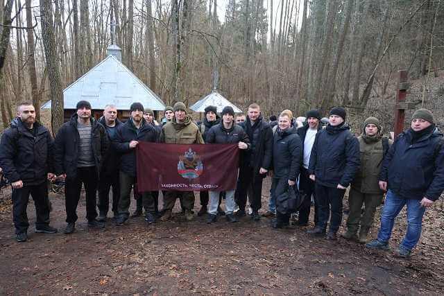 Правоохранители Могилевщины приняли участие в крещенских купаниях