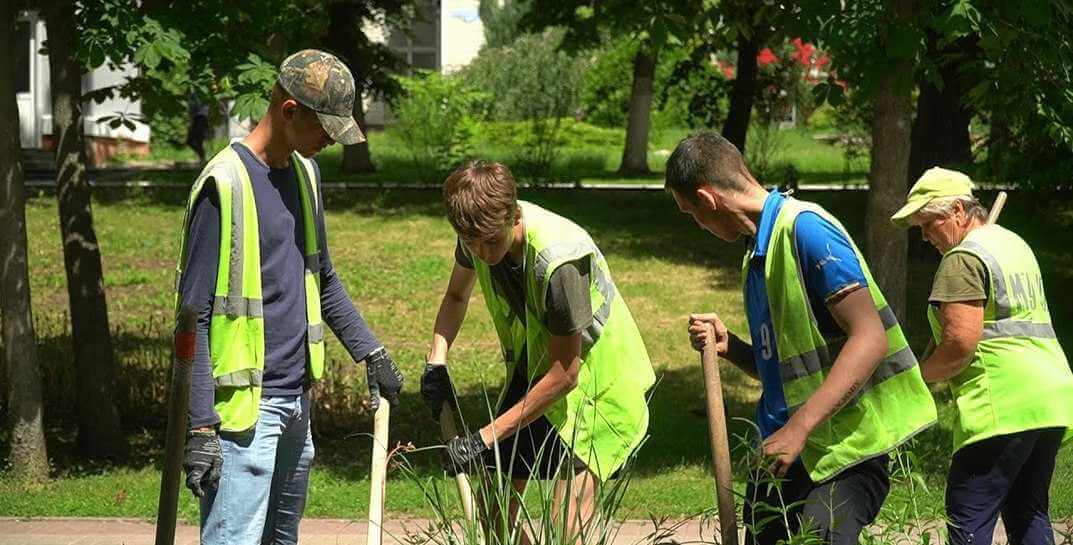 В Могилеве станет больше вакансий для подростков