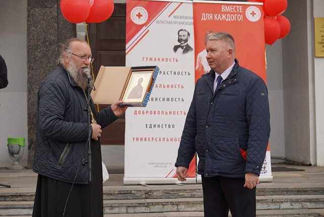 Красный Крест - символ милосердия и единства: общественная организация знакомит могилевчан со своей деятельностью