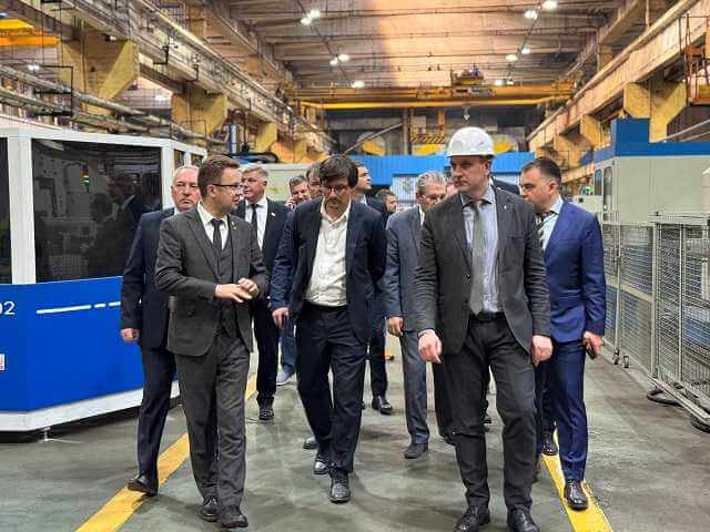 Делегация Смоленской области посетила «Могилевлифтмаш»