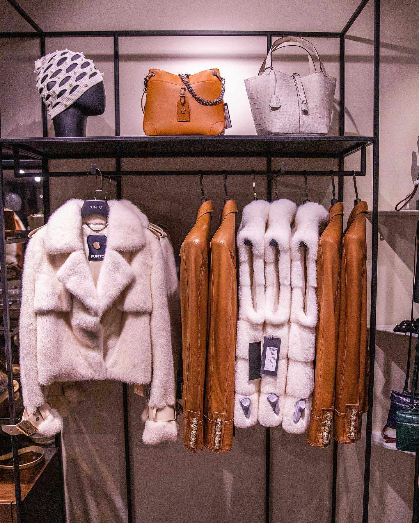 Демисезонные куртки Стамбул