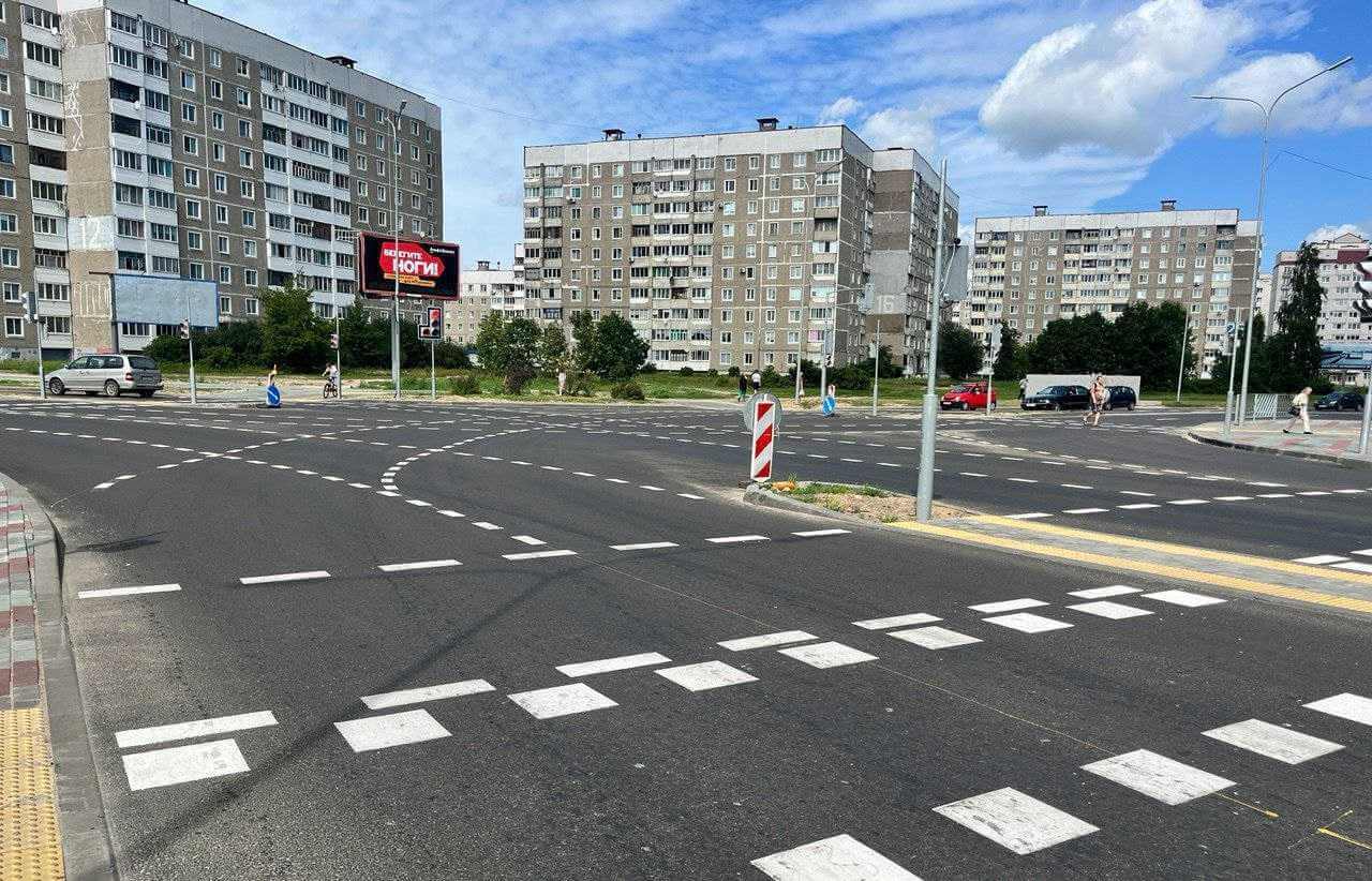 В Могилеве продолжается обновление дорожной разметки