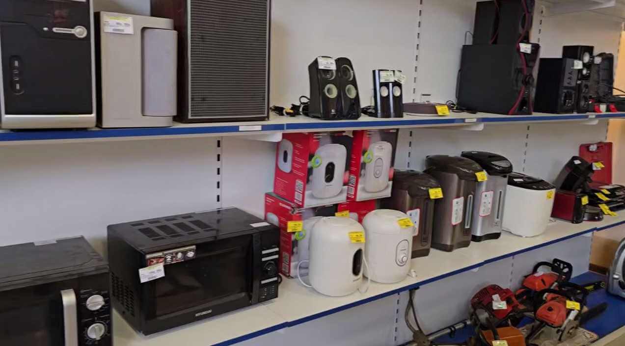 В Могилеве на Кулибина открыли магазин с арестованными товарами