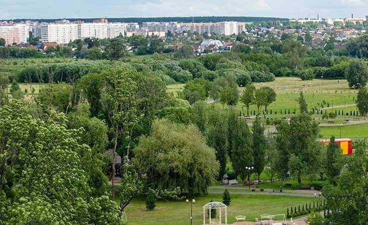 Новая набережная, пешеходный мост и панорамный лифт в Подниколье — какими еще планами по благоустройству Могилева поделился мэр