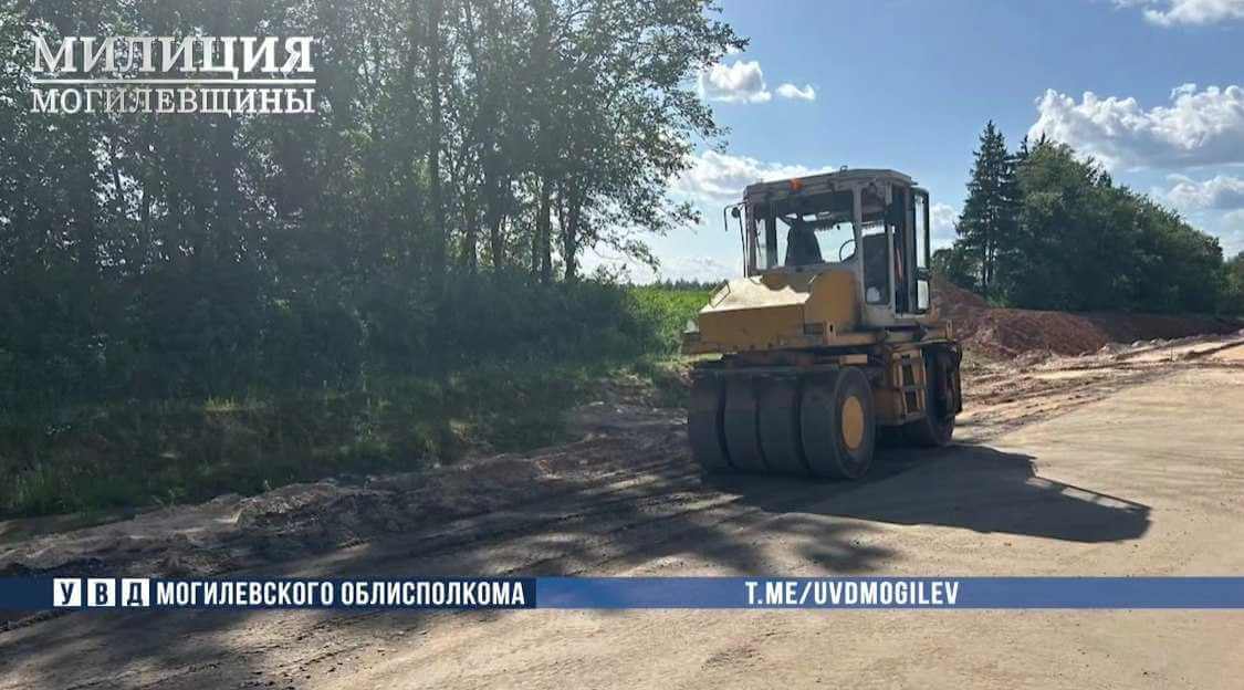 В Могилеве машинист катка украл с предприятия более 400 литров дизельного топлива