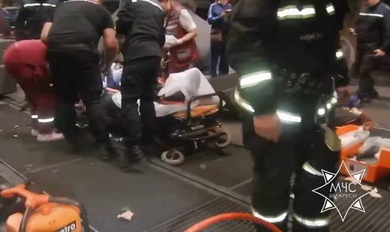 В Могилеве мужчину зажало в дробильной камере — на помощь пришли спасатели