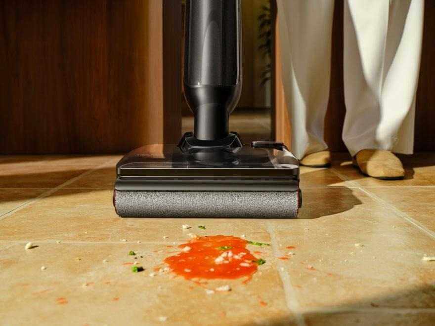 D:\Trouver\Trouver M50 Ultra\Статья №1 (Денис)\Smart Dirt Detection & Suction Adjustment 智能脏污识别.jpg