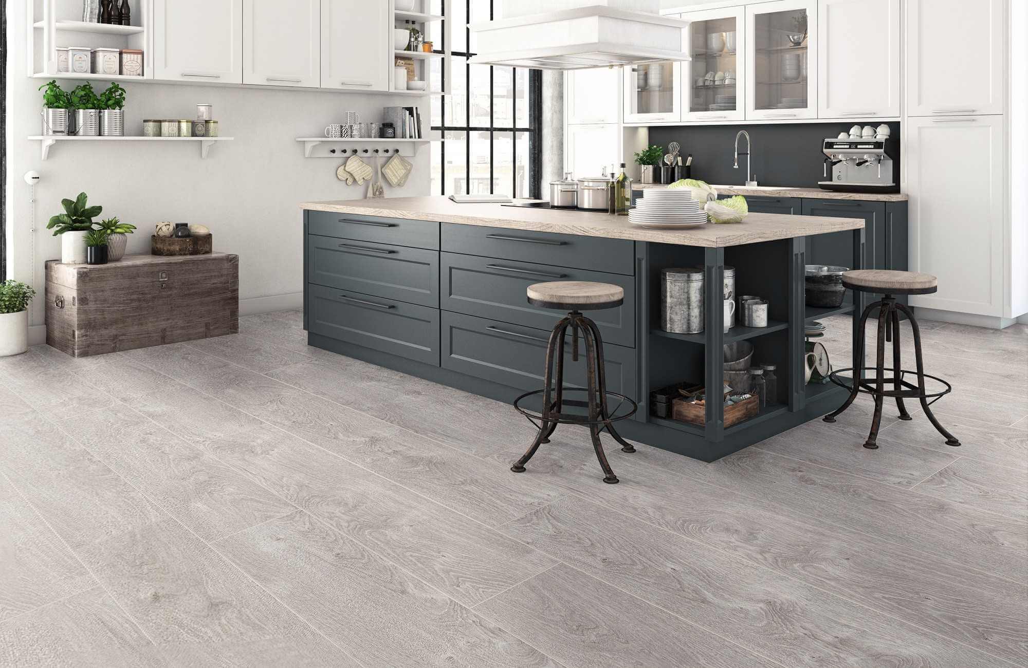 Напольная плитка кварц винил: преимущества, виды и особенности монтажа