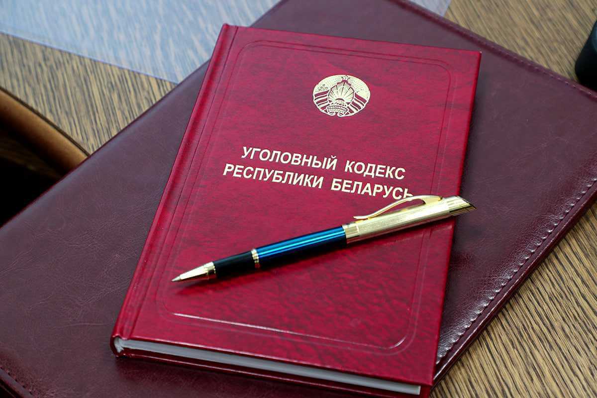 В Могилеве на автобусной остановке мужчину ограбили два раза