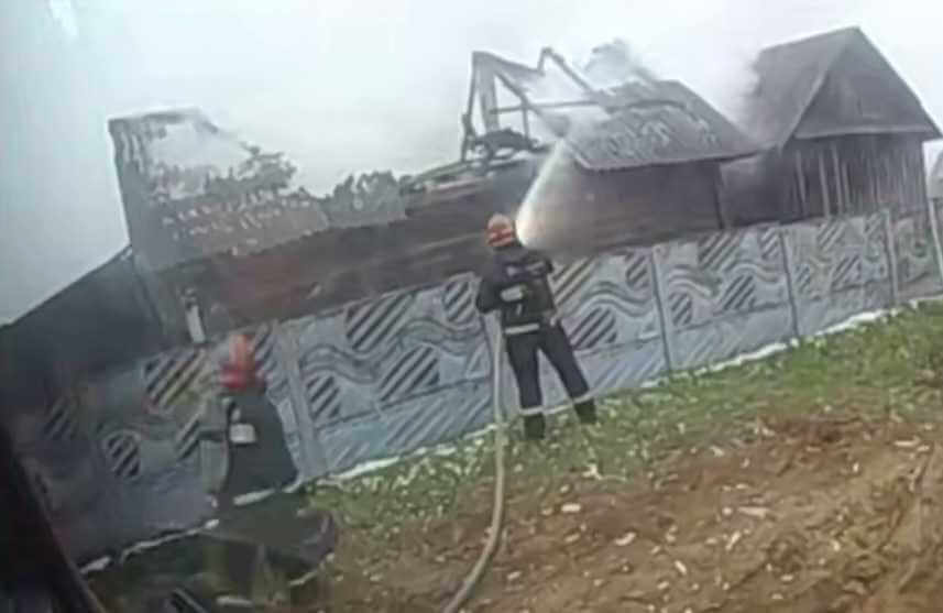 В Могилевской области горела баня: на месте пожара обнаружен труп мужчины