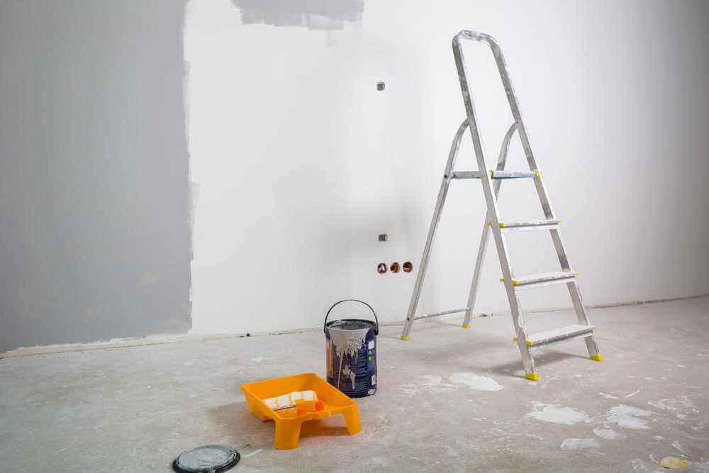 Могилевчанка добилась взыскания с недобросовестного подрядчика почти 3 000 рублей за некачественный ремонт