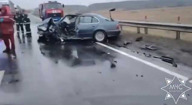 ДТП в Могилевском районе: работники МЧС деблокировали водителя легкового автомобиля