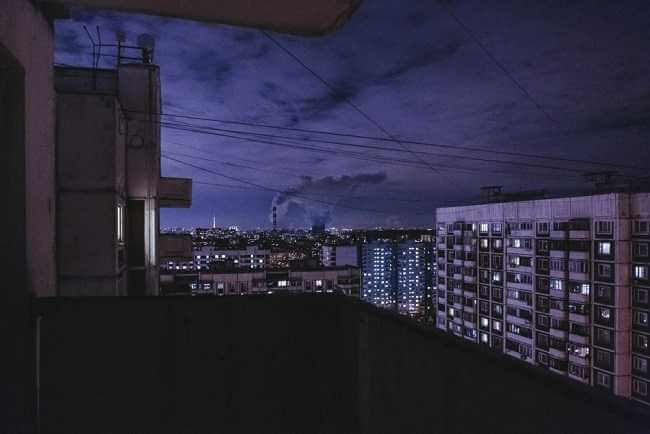 В Могилёве сотрудник ОМОНа спас молодого парня с крыши многоэтажки