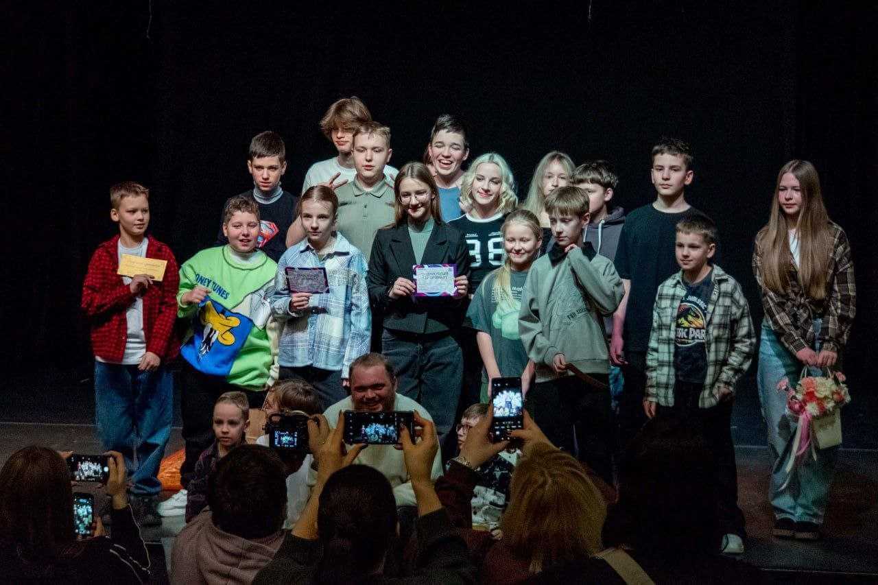 В Могилеве в театре кукол прошел детский стендап