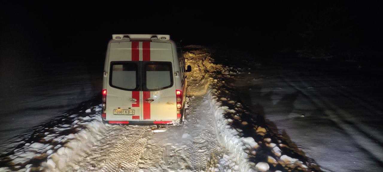 Снежная зима проверяет  на прочность могилевчан