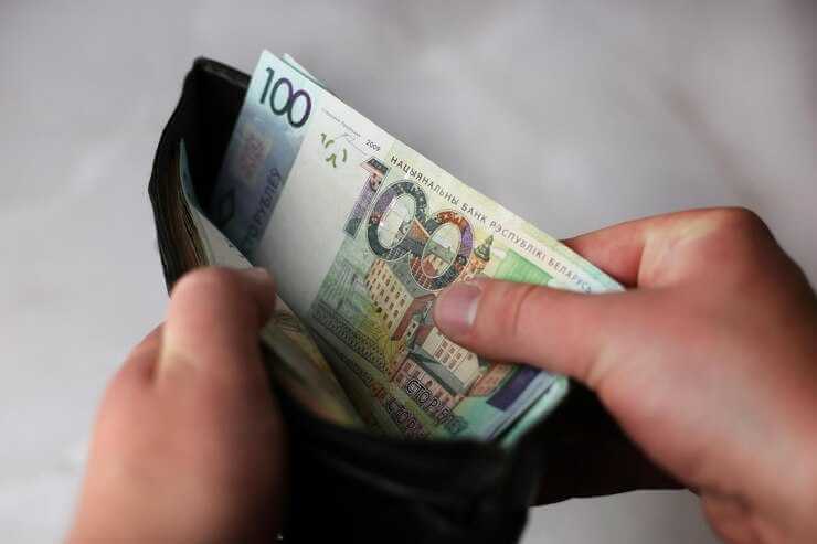 Могилевчанин обокрал напарника и активно помогал в поисках пропажи