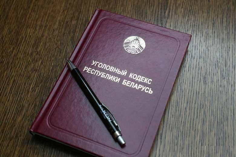 Могилевчанин остался без денег и без покраски авто