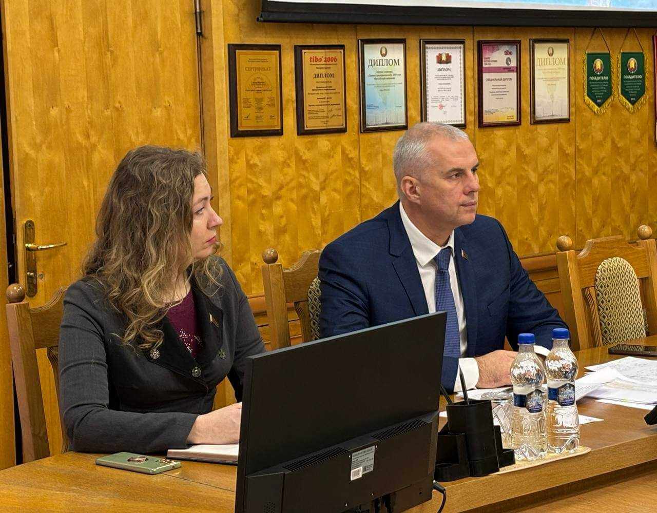 Работа над ошибками: мэр Могилева поручил разработать антикризисные планы для предприятий