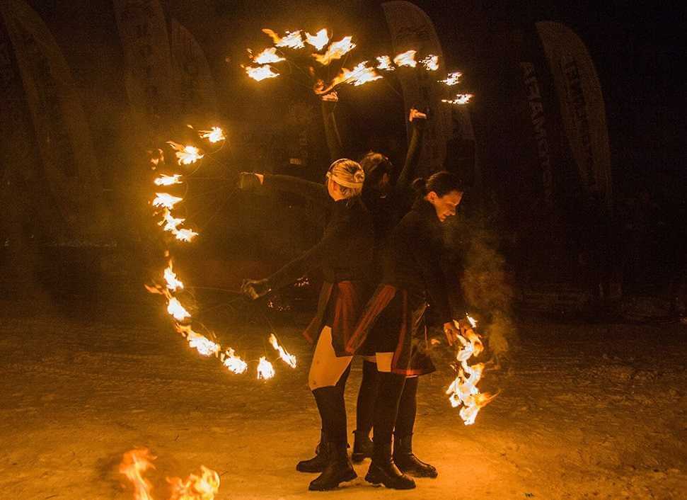 Под Могилевом вчера устроили настоящее фаер-шоу 