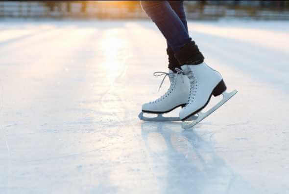 Массовое катание на коньках в Ледовом дворце спорта Могилева