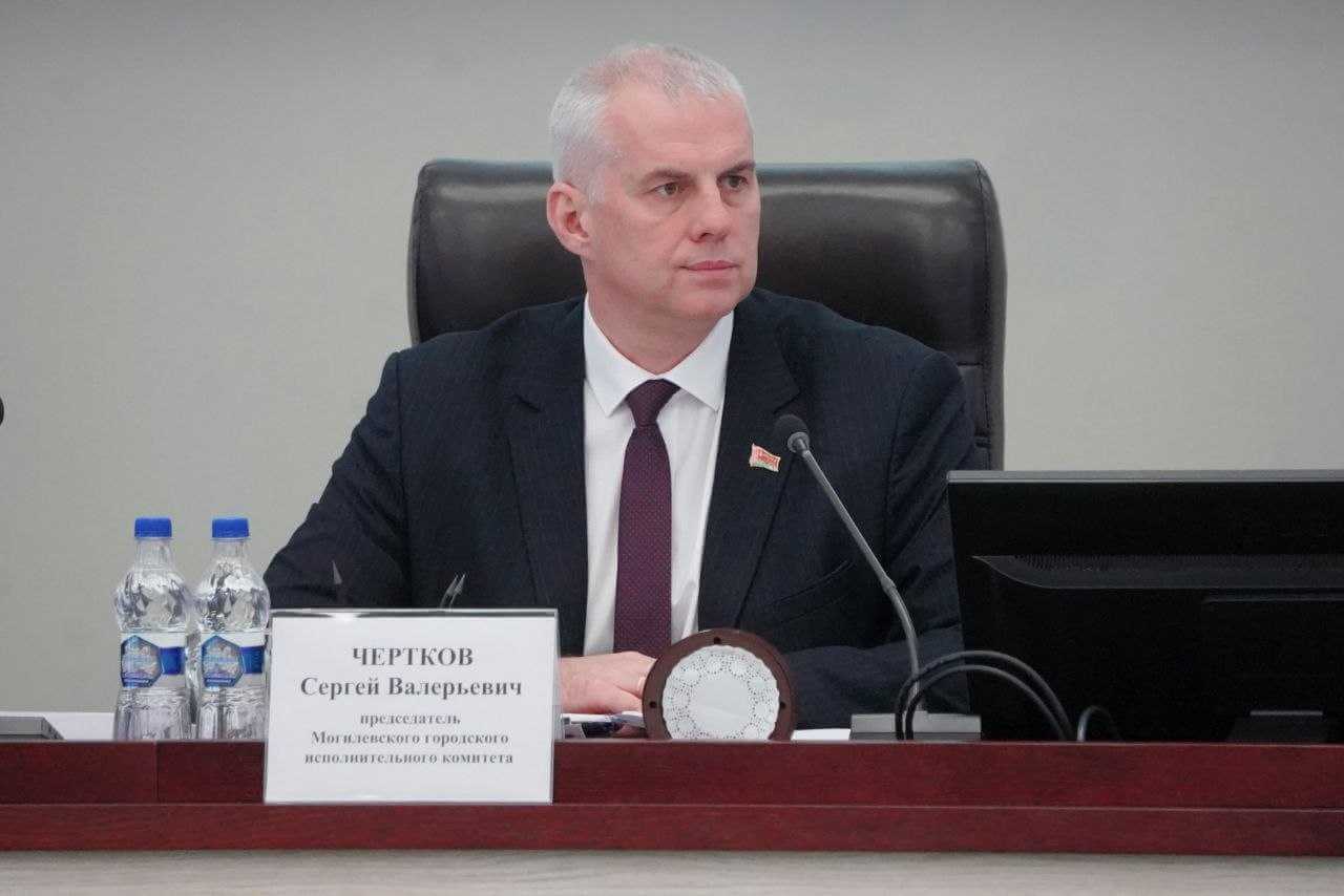 Мэр Могилева Сергей Чертков подверг критике формальный подход к профилактике пожаров
