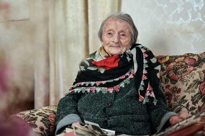 103-летняя могилевчанка Юзефа Мартынова помогла появиться на свет тысячам младенцев