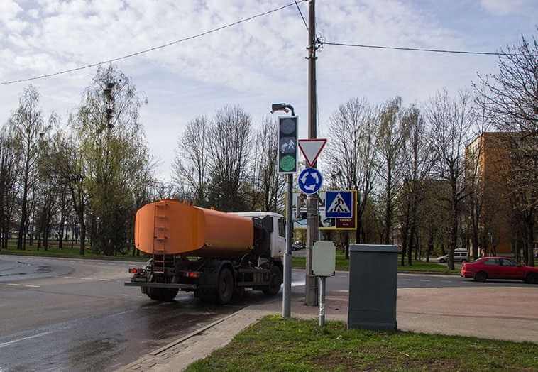 В Могилеве зажегся необычный светофор с новым сигналом