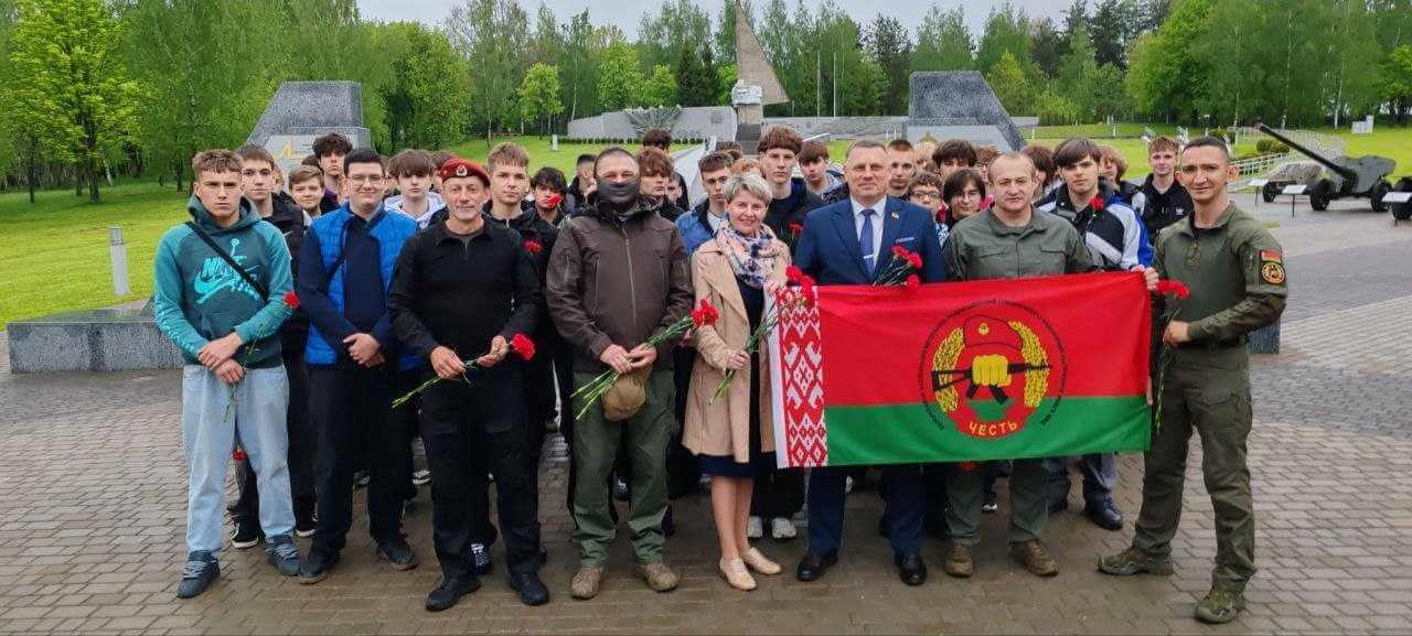 В Могилеве в строительном колледже профсоюз организовал диалог о главном