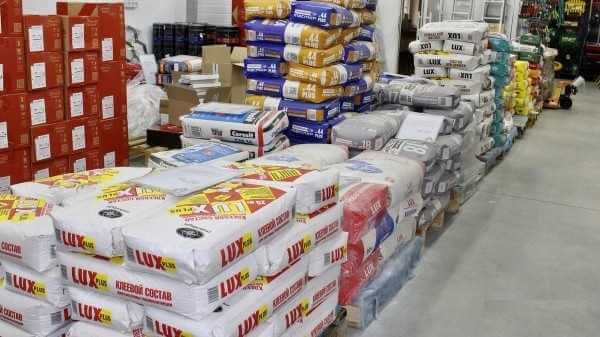 На Могилевщине рабочий сдал стройматериалы хозяина обратно в магазин и забрал деньги себе
