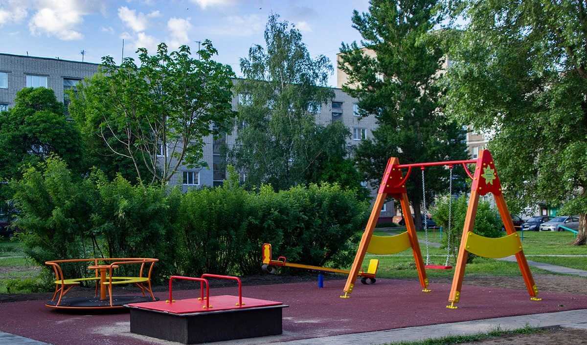 В Могилеве торжественно открыли новую детскую площадку