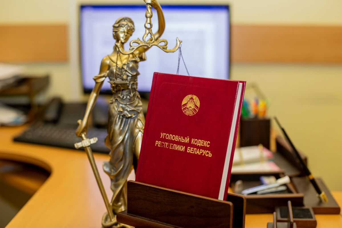 Могилевчанка купила с рук одеяла и подушки, а потом пошла в милицию — оказалось, что она переплатила в 6 раз
