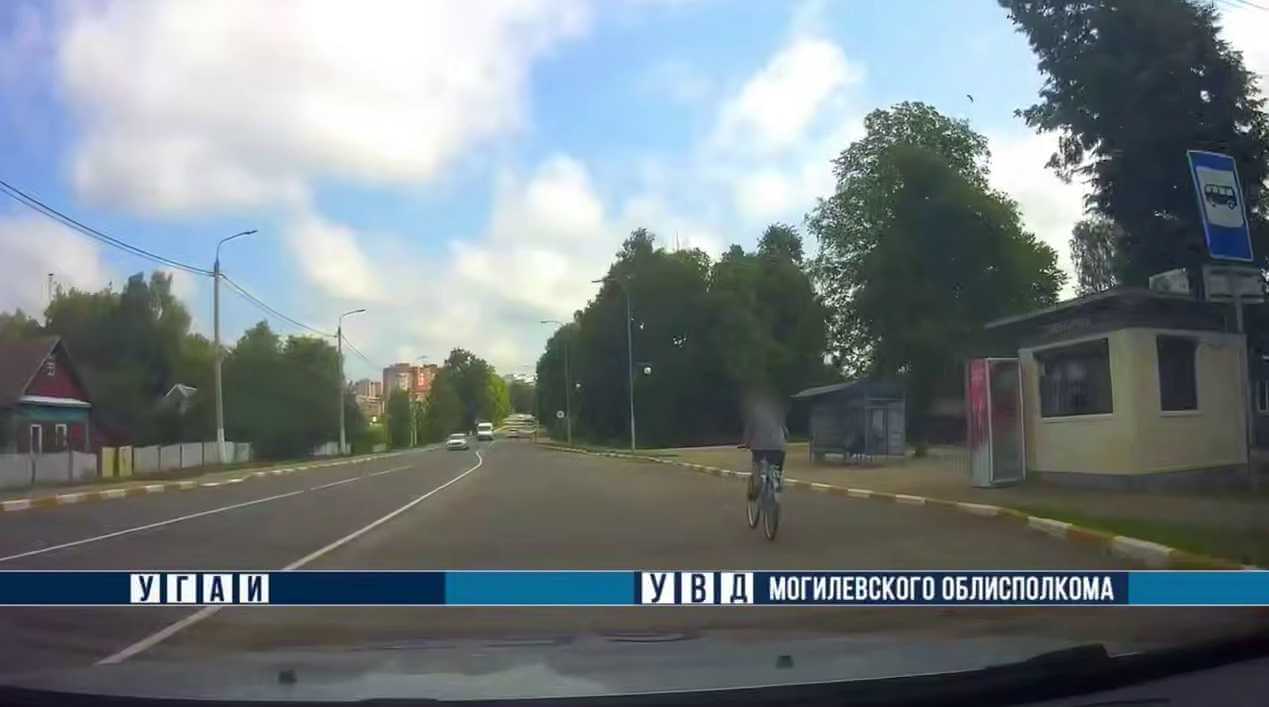 На Могилевщине сотрудники ГАИ пресекли поездку нетрезвого велосипедиста