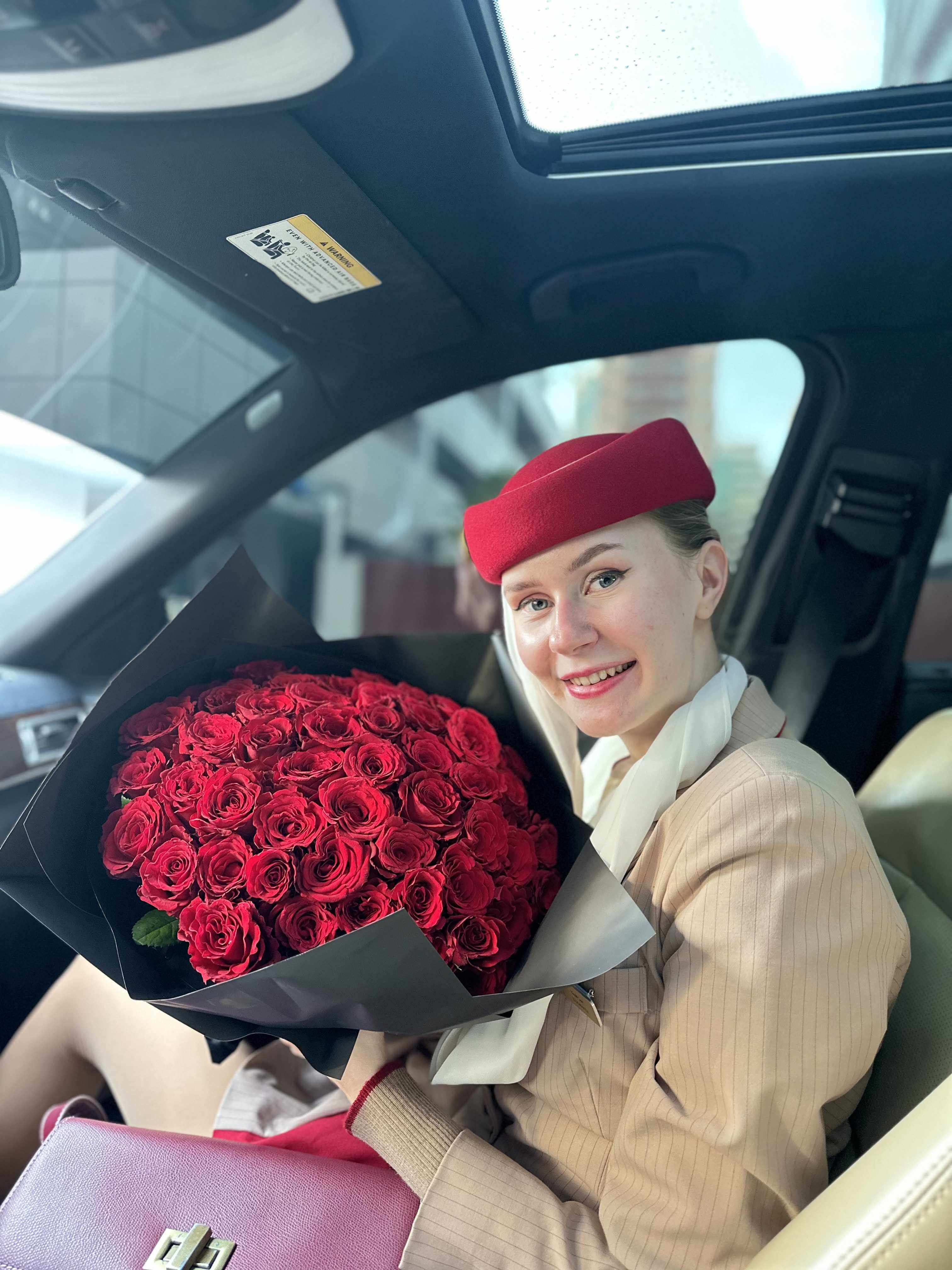Невероятная история. Белоруска оставила учебу и стала стюардессой Emirates с доходом до $7000 в месяц