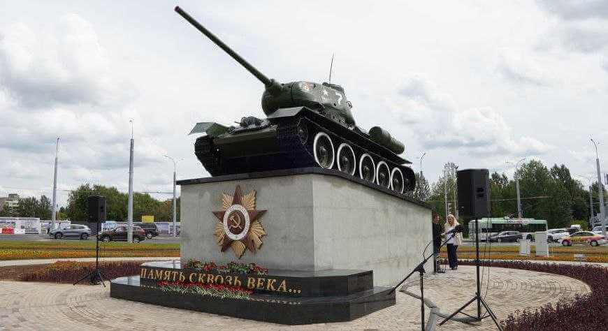 Обновленный памятник воинам-героям обороны и освобождения Могилева открыли в областном центре