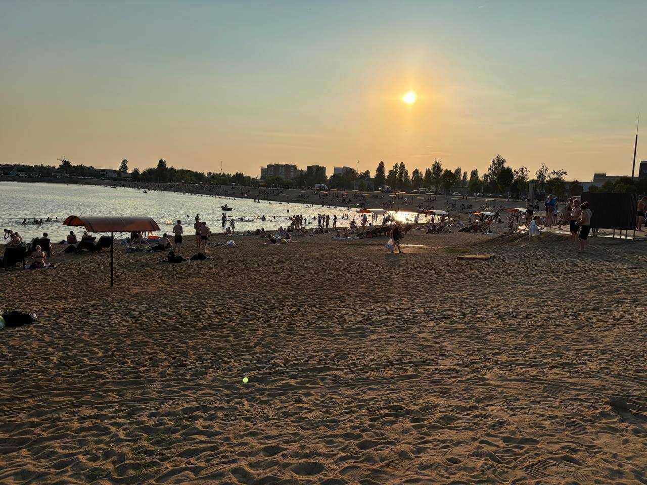 На Святом озере в Могилеве чуть не утонул пьяный иностранец